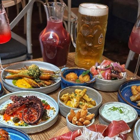 Manchester's Finest on Instagram: "3 FOR £15: MEDITERRANEAN SMALL PLATES AND TAPAS IN WEST DIDSBURY⁠ ⁠ @santedidsbury is a relatively new neighbourhood restaurant on Burton Road, that opened in December at the end of last year in the old Boiler Room site. They’ve refined their menu over the last few months so we went down to check it out.⁠ ⁠ The space itself looks great, with a long bar as you walk in and a seating area towards the back lit up by a skylight window.⁠ ⁠ We tried Santé's crispy squ Tapas Bar Design, Parmesan Gnocchi, Skylight Window, Tapas Restaurant, Boiler Room, Tapas Bar, Small Plates, Bar Design, Seating Area