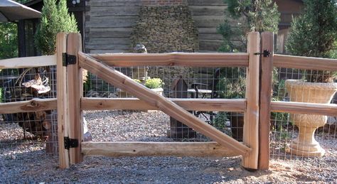 gate Split Rail Fence With Gate, Fence With Wire, Cedar Split Rail Fence, Hog Wire Fence, Welded Wire Fence, Split Rail Fence, Fence Gate Design, Berry Garden, Country Fences