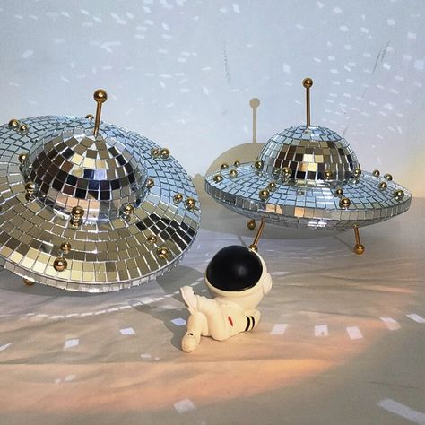 Boho Desk, Space World, Decorations Items, Space Lovers Gifts, Alien Party, Disco Decorations, 3d Camera, Living Room Ornaments, Funny Home Decor