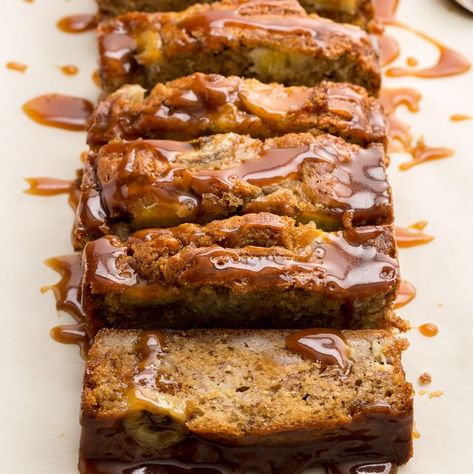 Caramel Banana Bread, Chicken Honey, Easy Banana Bread Recipe, Banana Bread Recipe, Trending Recipes, Diet Vegetarian, Dessert Bread, Banana Recipes, Banana Bread Recipes