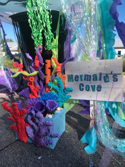 Pirate Mermaid Trunk Or Treat, Under The Sea Golf Cart Decorations, Mermaid Cove Trunk Or Treat, Ursula Trunk Or Treat Ideas, Little Mermaid Trunk Or Treat Ideas, Little Mermaid Trunk Or Treat, Mermaid Trunk Or Treat, Cubicle Halloween Decorations, Under The Sea Games