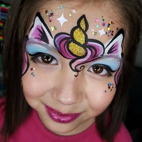 Look at that Glittery Horn Susy created with Glitter Glaze! Thanks for letting us share your beautiful designs on our #JestPaint IG page!… Mermaid Face Paint, Face Painting Unicorn, Bodysuit Tattoos, Girl Face Painting, Face Painting Tutorials, Face Paints, Face Painting Easy, Unicorn Makeup, Kids Face Paint