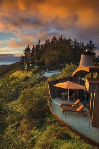 Big Sur House, Guest Amenities, Post Ranch Inn, Mind Movie, Cave Hotel, Honeymoon Style, Beach Towns, Suburban House, Star Gazing