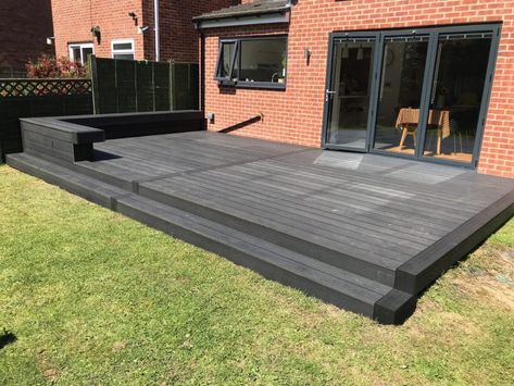 Decking Colours Ideas, Composite Decking Steps, Decking Ideas, Patio Steps, Deck Steps, Deck Colors, Patio Deck Designs, Driveway Landscaping, Deck Paint