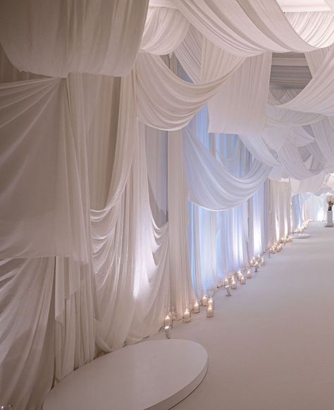 Fabric Installation Wedding, Drapes Wedding Decor, Drape Installation, Corporative Events, Filipiniana Wedding Theme, Wedding Drapery, Draping Wedding, Fabric Installation, White Wedding Decorations