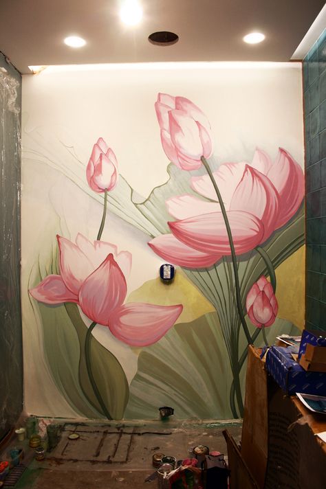 Flower Paintings On Wall, Lotus Mural Wall Art, Lotus Flower Mural, Wall Paint Art Ideas, Wall Painting In Bedroom, Bedroom Wall Paint Designs, Flower Wall Murals Painted, Flower Drawing On Wall, Wall 3d Painting