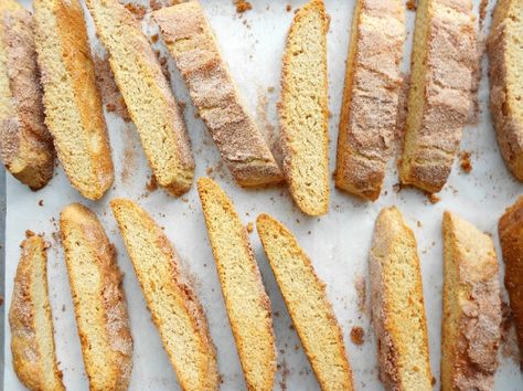 Enjoy homemade Snickerdoodle Biscotti with a cup of tea. Snickerdoodle Biscotti, Types Of Sweets, Snickerdoodle Recipes, Easy Biscotti, Best Biscotti Recipe, Snickerdoodle Recipe, Biscotti Cookies, Easy Chocolate Chip Cookies, Biscotti Recipe