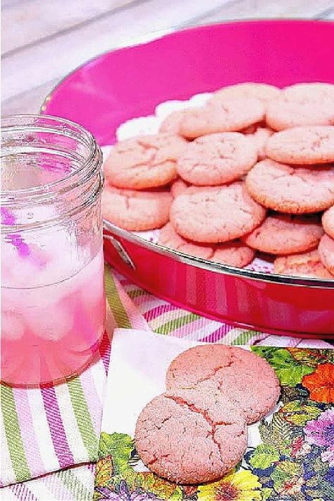 Pink Lemonade Cheesecake, Pink Lemonade Frosting, Pink Lemonade Pie, Pink Lemonade Cookies, Lemonade Cookies, Pink Lemonade Cake, Pink Lemonade Recipes, Pink Lemonade Cupcakes, Lemonade Punch