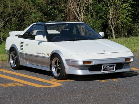 Toyota Mr2 Aw11, Initial D Car, Sick Cars, Toyota Mr2, Weird Cars, Toyota Cars, Vroom Vroom, Japanese Cars, My Dream Car