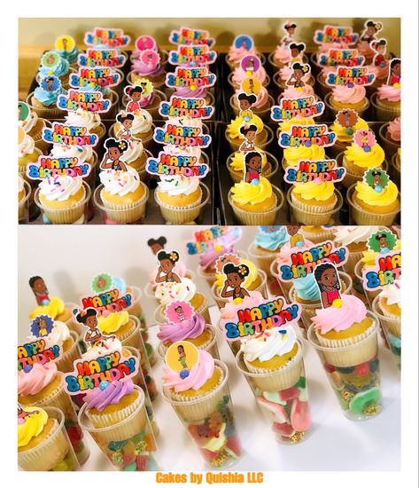 #graciescorner #cupcakes #birthday #birthdaygirl #funcups #candy Gracies Corner Cupcakes, Gracie Corner Cupcakes, Gracie’s Corner Cupcakes, Gracies Corner 1st Birthday Party Ideas, One Year Old Birthday Themes, Gracie’s Corner Birthday Party, Gracie Corner, Custom Treats, First Bee Day