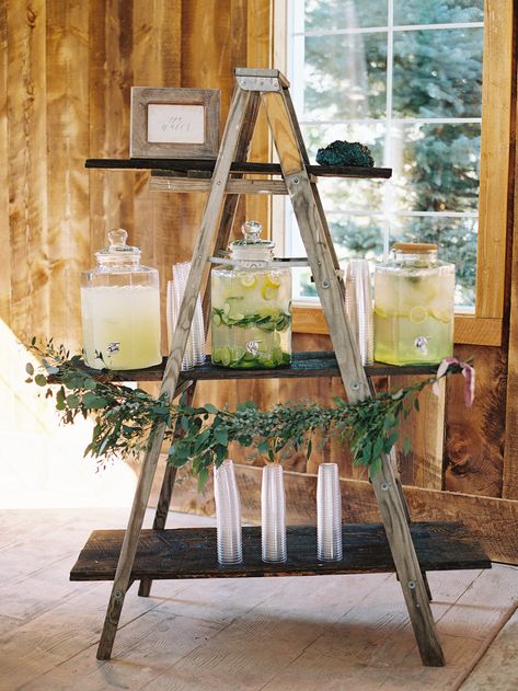 Ladder Dessert Display, Ladder Wedding, Ladder Display, Decorative Ladder, Ladder Bar, Shower Flowers, Drink Stand, Old Ladder, I Do Bbq