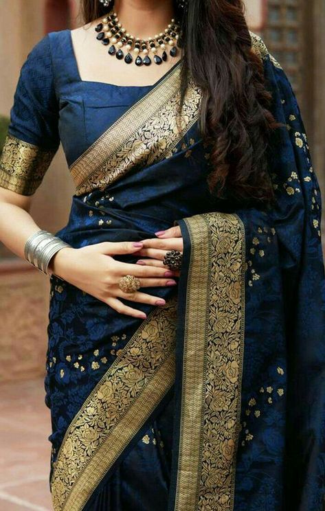 Royal Bride, Kerala Saree Blouse Designs, Blue Blouse Designs, Silk Saree Blouse Designs Patterns, Netted Blouse Designs, Satin Silk Saree, Sarees For Girls, Simple Saree Designs, Latest Bridal Dresses