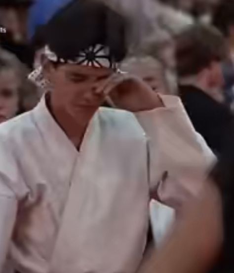 Ralph Macchio Pictures, Ralph Macchio Baby Pictures, Ralph Macchio Kissing, Funny Ralph Macchio Pictures, Ralph Macchio With His Kids, Johnny Cade, Daniel Larusso, Karate Kid Cobra Kai, Picture Description