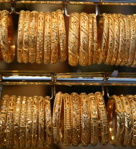 Gold Souk Dubai, Dubai Gold Bangles, Gold Souk, 22k Gold Bangles, Dubai Gold Jewelry, Pure Gold Jewellery, Gold Bangles For Women, Silver Jewelry Diy, Beautiful Accessories