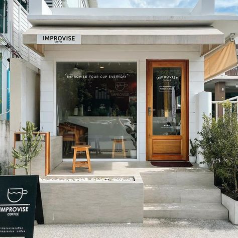 Tunz on Instagram: "new cafe in town Improvise Coffee CBP very nice architecture design and so cute ☕️🍃🏡🧡 Located in chiagmai thailand." Cafe Interior Design Small Cozy, Small Shop Design, Coffee House Design, Coffee Shop Concept, Cafe Exterior, Mini Cafe, Small Coffee Shop, Outdoor Restaurant Design, Small Cafe Design