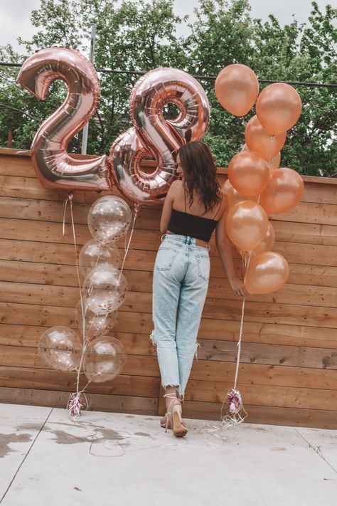 28 Birthday Balloons, My 28th Birthday, Birthday 28, 28 Birthday, Champagne Birthday, 28th Birthday, Birthday Cheers, Champagne Party, 30th Bday