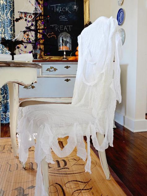 Easy-Sew Ghostly Chair Slipcover : Decorating : Home & Garden Television Halloween Chair Covers, Halloween Chair, Halloween Tombstones Diy, Diy Chair Covers, Table Halloween, Traditional Dining Chairs, Easy Diy Halloween Decorations, Halloween Tombstones, Easy Halloween Decorations