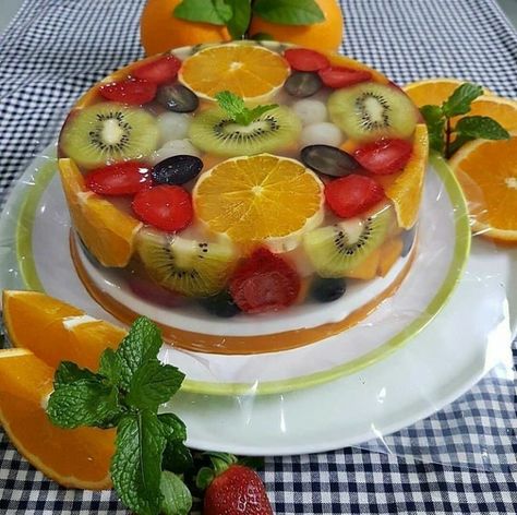 Pudding Desserts, Food Diary, So Nice, Family Dinner, Fruit Salad, Mousse, Tart, Food Photography, Good Food