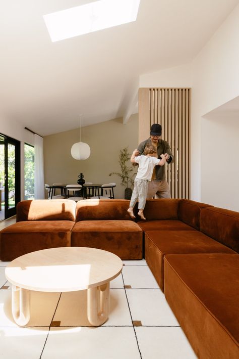 A Midcentury Home in L.A. Gets a Japandi–Inspired Refresh - Dwell Clean White Walls, Cleaning White Walls, Serene Home, Japandi Living Room, Japandi Interiors, White Couch, Zen Den, Japandi Living, White Couches