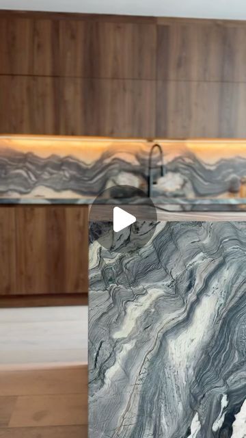 ARCA on Instagram: "This captivating kitchen, created with ARCA’s Explosion Blue marble, is truly a masterpiece #ARCAStone ✨  @juliangil   -  Esta cocina cautivadora, creada con el mármol Explosion Blue de ARCA, es verdaderamente una obra maestra✨ @juliangil  .  #interiordesigner #interiors #interiors #marble #quartzite #home#luxuryhomes #kitchen #countertops #kitchendesign #luxuryinteriors" Explosion Blue Quartzite, Explosion Blue Quartzite Kitchen, Blue Marble Kitchen Countertops, Blue Marble Kitchen, Quartzite Countertops Colors, Quartzite Kitchen Countertops, Blue Quartzite, Marble Kitchen Island, Marble Countertops Kitchen