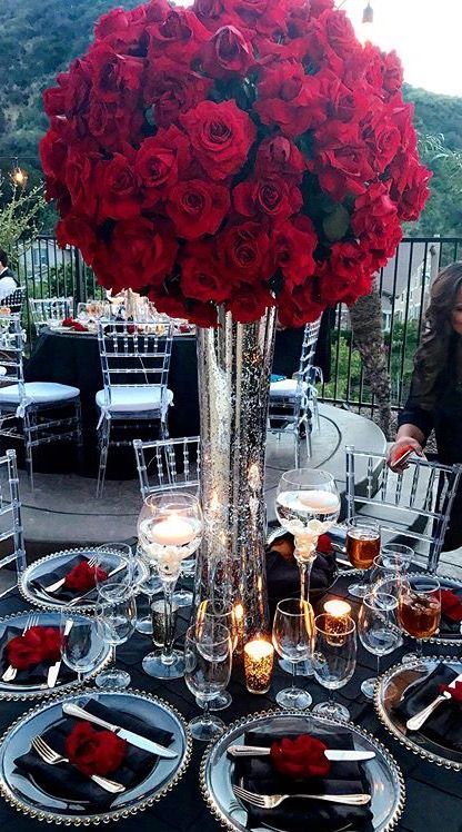 May 11, 2017 - This Pin was discovered by Kaitlin Mason. Discover (and save!) your own Pins on Pinterest Red Wedding Reception Dress, Black And Red Wedding Ideas, Wedding Decorations Red, Red Wedding Decorations, Quince Decorations, Red Wedding Theme, Red Rose Wedding, Quinceanera Decorations, Bride Magazine