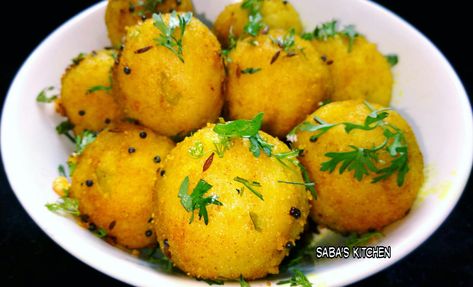 Sooji Recipes, Healthy Breakfast Quick, Suji Recipe, Breakfast Quick And Easy, Breakfast Quick, Healthy Breakfast Recipe, Recipe Breakfast, Vegetarian Snacks Recipes, Vegetarian Snacks