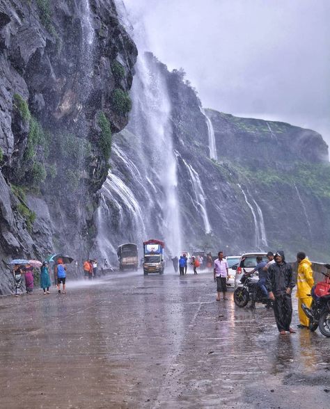 🕉 WANDERING HIMALAYANS 🕉 on Instagram: “Malshej Ghat Maharashtra. . Tag your friends with whom you want to go there😍 . Pic credits -@shivkumar07 . . For feature use…” Ghat Photography, Malshej Ghat, Water Places, Architecture Video, Deserted Island, Western Ghats, Place To Travel, Feeling Pictures, Airport Travel