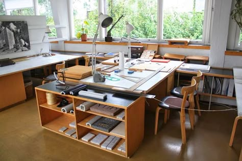 Alvaro Aalto, Aalto House, Workspace Studio, Design Studio Workspace, Studio Workspace, Studio Spaces, Studio Office, Alvar Aalto, Studio Interior