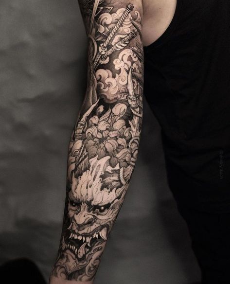 Snake Tattoos Japanese, Japanese Tattoo Art Forearm, Black And White Japanese Tattoo, Japanese Tattoo Men, Mens Full Sleeve Tattoo Ideas, Yakuza Style Tattoo, Big Tattoos, Japanese Hand Tattoos, Samurai Tattoo Sleeve