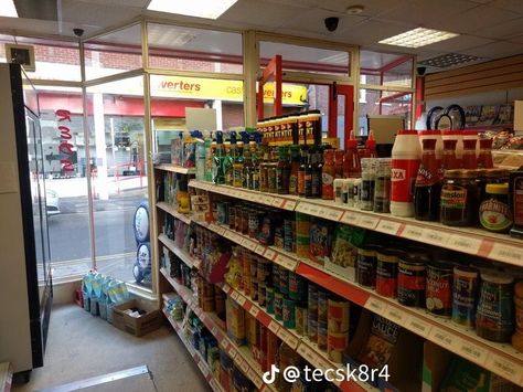 Small Town Convenience Store, Lower Class Aesthetic, 80s Small Town Aesthetic, Midwest Gothic, Small Town Mystery, The Last Man On Earth, Midwest Emo, Small Town America, American Gothic