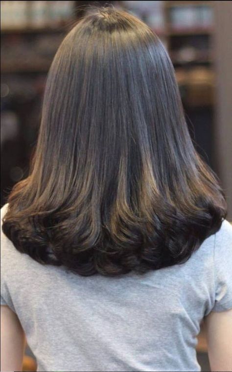 Long Face Hairstyles, Long Dark Hair, Super Hair, Haircuts For Medium Hair, Haircuts Straight Hair, Long Layered Hair, Haircuts For Long Hair, Medium Hair Cuts, Long Hair Cuts