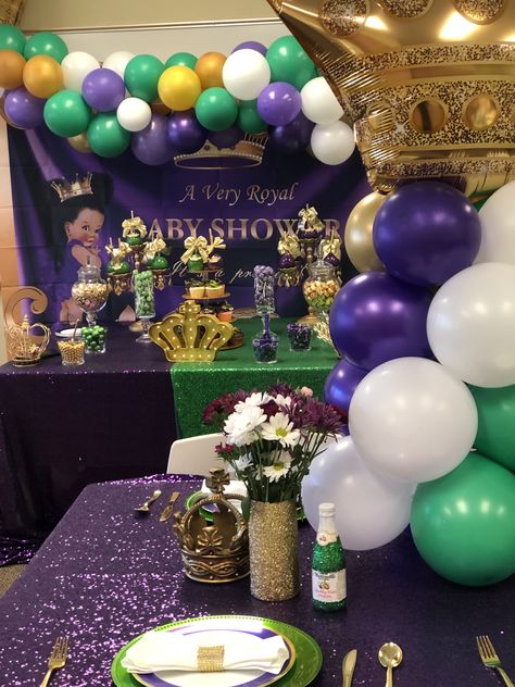 Purple green and Gold princess baby shower Purple And Green Gender Reveal Ideas, Purple And Green Baby Shower Ideas, Princess And The Frog Baby Shower Ideas, Green Baby Shower Ideas, Tiana Party, Princess Tiana Party, Princess Tiana Birthday Party, Tiana Birthday Party, Frog Baby Showers