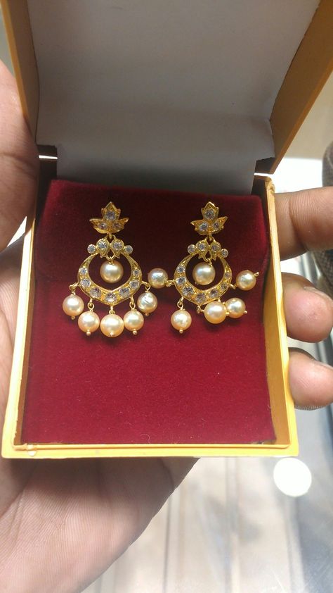 Pearl Bali Earrings, Chand Bali Earrings Gold, Swathi Reddy, Gold Buttalu, Hyderabadi Jewellery, Gold Jewelry Prom, Chand Bali, Kids Gold Jewelry, Gold Earrings For Kids