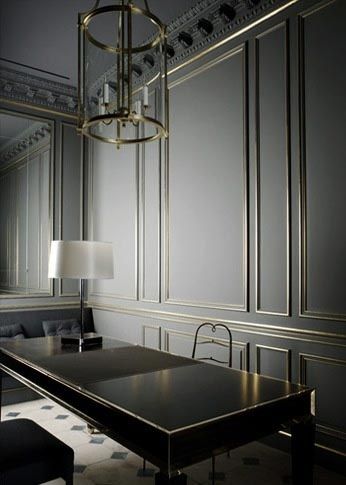 Make rectangular panels using small mouldings | 10 Ways To Add Architectural Interest To a Boring Room Real Estat, Elegant Dining Room, Wall Molding, Gold Interior, Decoration Inspiration, Decor Minimalist, Living Room Grey, Elegant Dining, Classic Interior