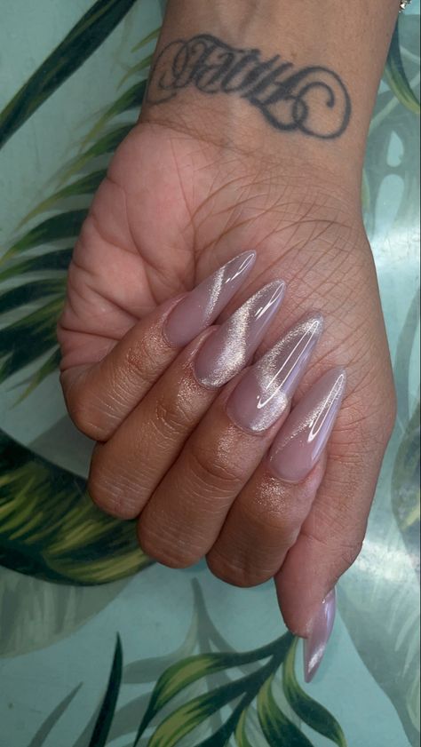 Pink Tiger Eye Nails, Square Airbrush Nails, Cat Eye Coffin Nail Ideas, Cat Eye Ombre Nails, White Cat Eye Nails, Ombre Cat Eye Nails, Fairy Inspired Nails, Nude Cat Eye Nails, Cat Eye French Tip Nails