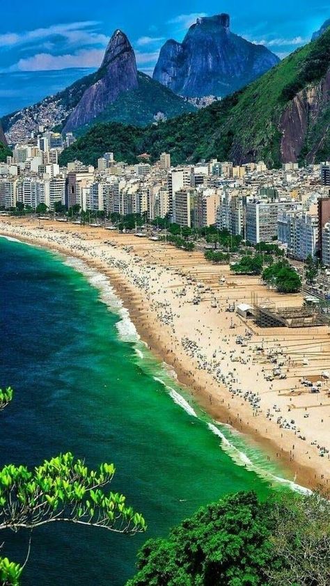 Rio Brazil, Copacabana Beach, Brazil Travel, America Latina, Dream Travel Destinations, South America Travel, Most Beautiful Cities, Beautiful Places To Travel, Beautiful Places To Visit