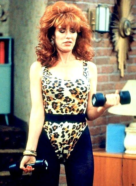 Peggy Bundy Peggy Bundy, Katey Sagal, Look 80s, 80s Party Outfits, Tv Moms, 80s Workout, Musa Fitness, Married With Children, Look Retro