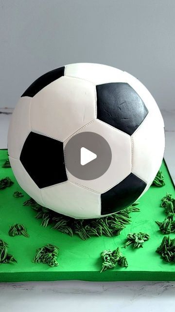 Fondant Soccer Ball Tutorial, Messi And Ronaldo Birthday Cake, How To Make A Soccer Ball Cake, Soccer Ball Cake Ideas, Soccerball Cakes, How To Make A Football Cake, Man City Cake Ideas, Football Birthday Cake Boys, Soccer Cupcake Cake