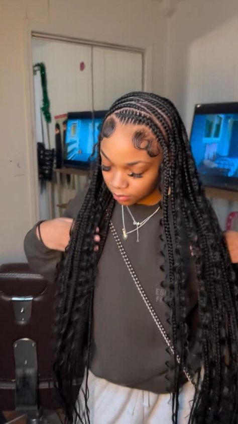 Box Braids For Back To School, Freestyle Braids In The Front Knotless In The Back, Braids Going Down On Both Sides, Fast Braided Hairstyles For Black Women, Hairstyles For 9th Graders Black, Quick Back To School Hairstyles Black, Backtoschool Hairstyles Black Braids, Braid Ideas For Black Women Cornrows, Cute Hairstyles For Birthday Braids