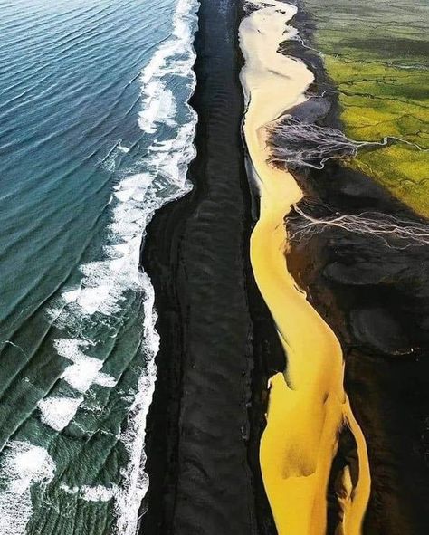 Burning Men, Yellow River, Black Beach, Image Nature, Iceland Travel, Nagano, Black Sand, Reykjavik, Beautiful Places To Travel