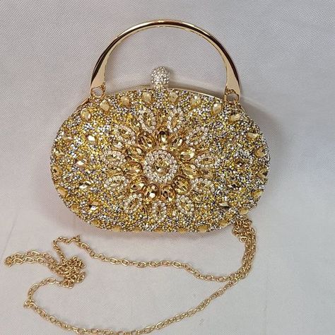 Bridal Purse Bridesmaid Clutches, Gold Prom Purse, Gold Clutch Outfit, Gold Tops Outfit, Rose Gold Purse, Prom Gold, Gold Bags, Gold Clutch Purse, Gold Clutch Bag