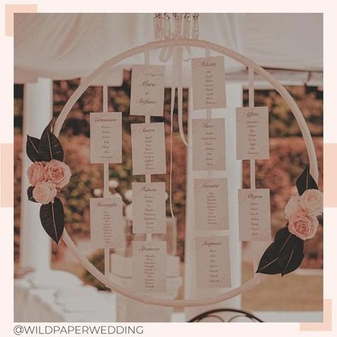 Guestbook di matrimonio: eccone 10 davvero originali! Sicily Wedding, Wedding Consultant, Wedding Table Plan, Boho Chic Wedding, Wedding Time, A Circle, Party Planner, Wedding Centerpieces, Wedding Couples