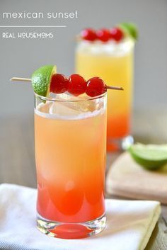 Mexican Sunset is a gorgeous tequila cocktail perfect for Cinco de Mayo, or just relaxing on the back porch! Mexican Sunset, Alcoholic Drink Recipes, Tequila Cocktail, White Sangria, Sangria Recipe, Beach Drinks, Dinner Drinks, Tequila Drinks, Alcoholic Drink