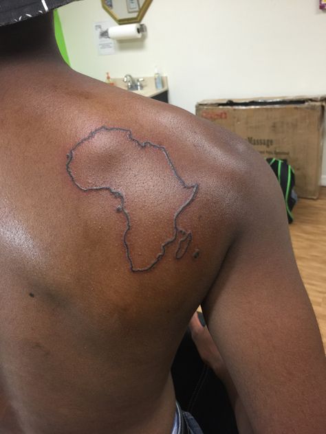 Africa Shoulder Tattoo, Africa Back Tattoo, Liberian Tattoos, African Style Tattoos, Tattoo Of Africa, Liberia Tattoo, Igbo Tattoo Ideas, Zimbabwe Tattoo, Africa Outline Tattoo