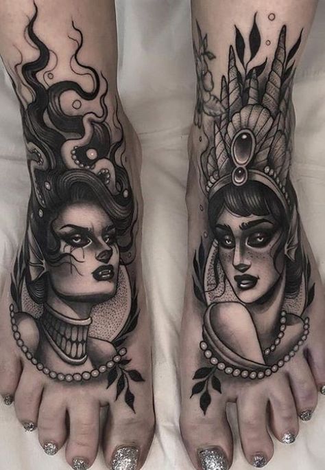 Crazy Tattoos, Dark Mysterious, Blackwork Tattoos, Gothic Tattoo, Mermaid Tattoo, Mermaid Tattoos, Stylist Tattoos, Tattoo Project, Head Tattoos