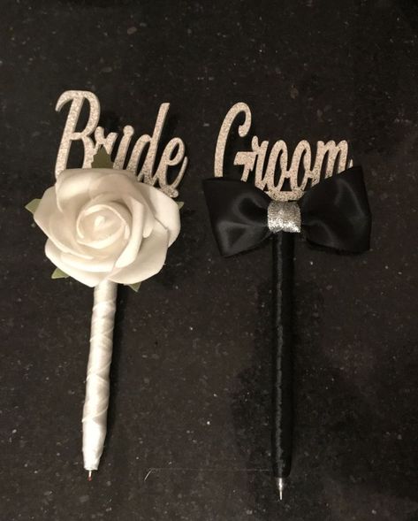 Wedding Pens Ideas, Nikkah Pen Diy, Nikkah Pen Ideas, Nikah Pen Diy, Wedding Pen Ideas, Nikkah Pen Decoration Ideas, Pen Decoration Ideas, Diy Flower Pens, Nikkah Pen