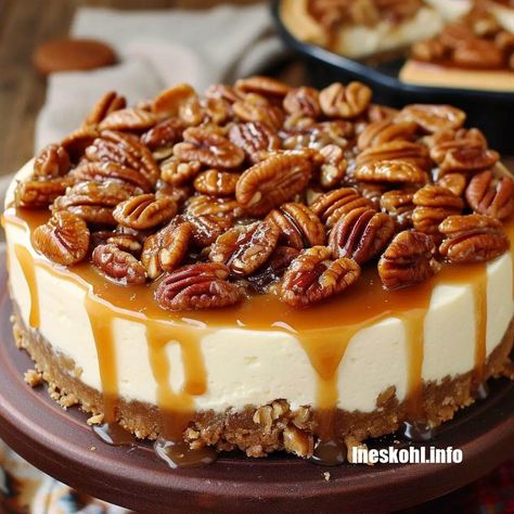 Pecan Pie Cheesecake | InesKohl Kitchen Glaze For Cheesecake, Brown Sugar Pecan Pie, Pecan Pie Topping, Ineskohl Kitchen, Pecan Glaze, Pie Topping, Blackberry Cobbler Recipe, Rich Cheesecake, Pecan Pie Cheesecake