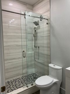 75 Small Sliding Shower Door Ideas You'll Love - August, 2023 | Houzz Sliding Shower Door Ideas, Shower Door Ideas, Guest Bath Remodel, Bathroom Ideas For Small Spaces, Condo Makeover, Half Wall Shower, Tile Walk In Shower, Tub To Shower Remodel, Shower Sliding Glass Door