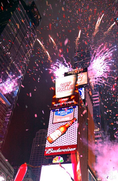 New Year's | Times Square #NYC Times Square New Years Eve Aesthetic, New York New Years Eve Aesthetic, New Years Asethic, Nyc New Years Eve, Times Square New Years Eve, Nye Aesthetic, New Years Eve Aesthetic, New Years Aesthetic, New York New Years Eve