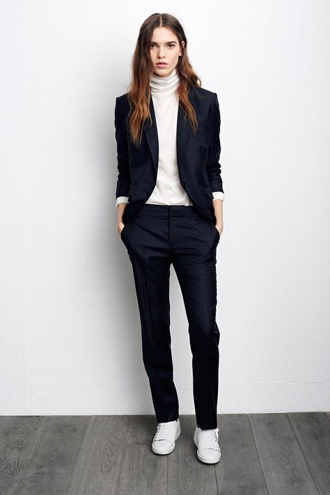 Comptoir offers a mix-and-match of trendy and iconic pieces inspired by the French city girl (Blazer, £210 trousers, £110 , polo neck, £125) Sneakers To Work, Suits And Sneakers, Navy Dress Pants, Womens Dress Suits, White Turtleneck, Weekly Outfits, Black Suit, Business Outfit, Looks Chic